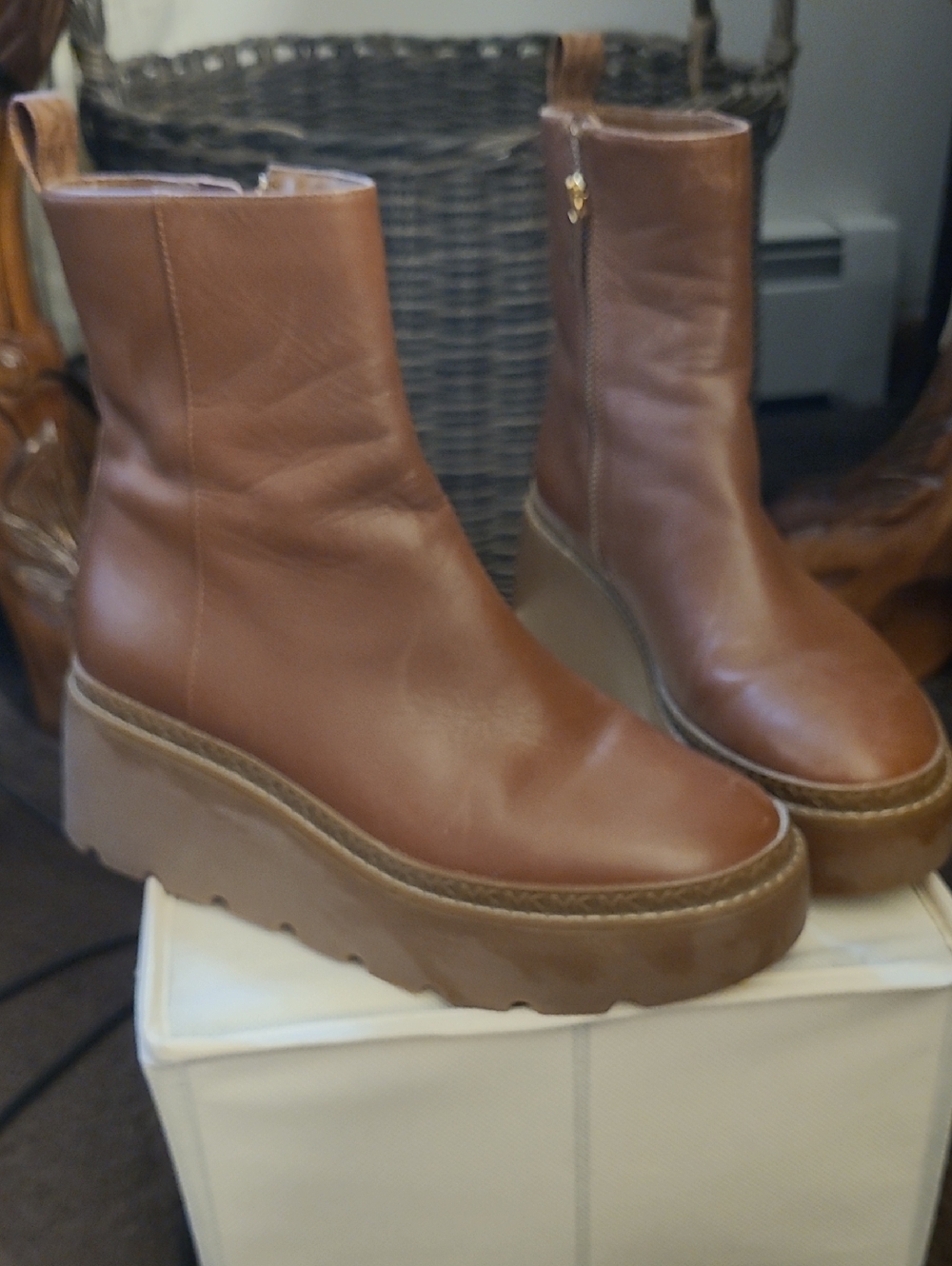 Michael Kors Tan Leather GELLER WEDGE  Platform Ankle Boots